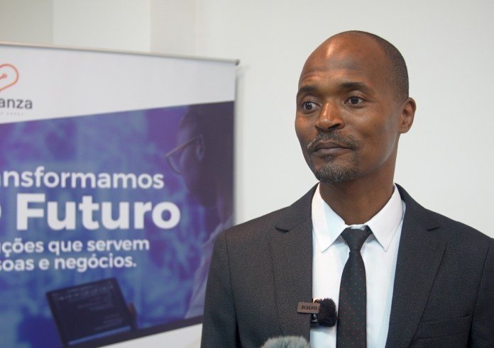 Plataforma moçambicana digitaliza grupos comunitários de poupança e crédito sem necessidade de internet