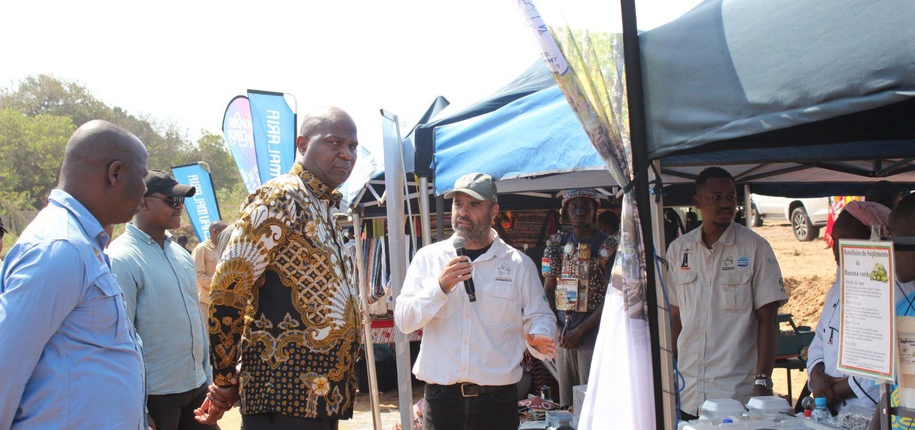 Presidente da República conhece potencial turístico e iniciativas comunitárias no Parque Nacional de Maputo